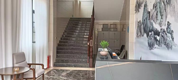 泽润酒店(永胜程海店)图片
