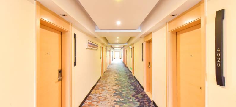 品尚酒店(南宁东站金桥客运站地铁站店)图片