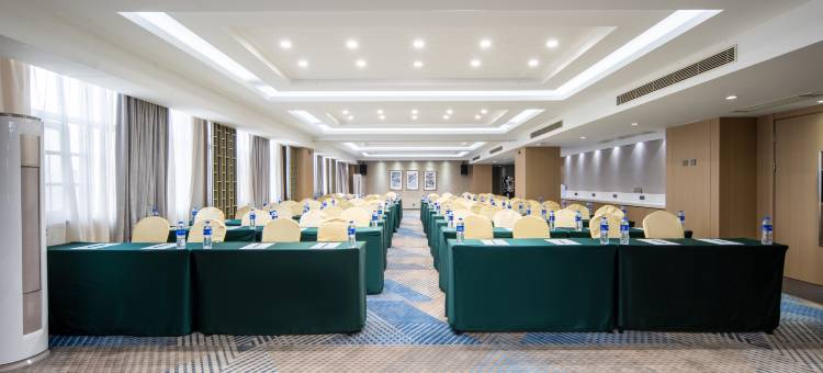 武汉光谷广场杨家湾地铁站怡程酒店图片