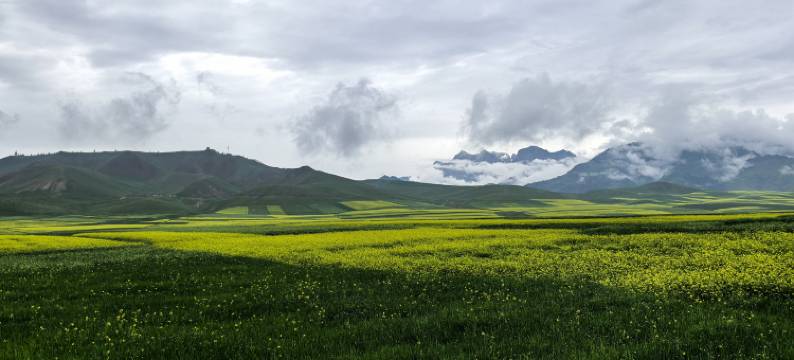 祁连瑞峰山庄(卓尔山景区店)图片