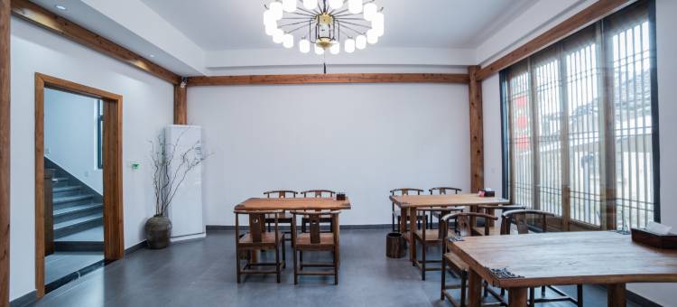黄山上村草堂民宿(西溪南古村落店)图片