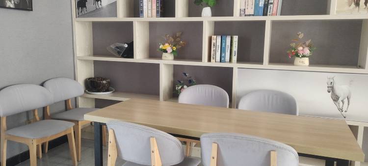 骏怡精选酒店(英山人民医院店)图片