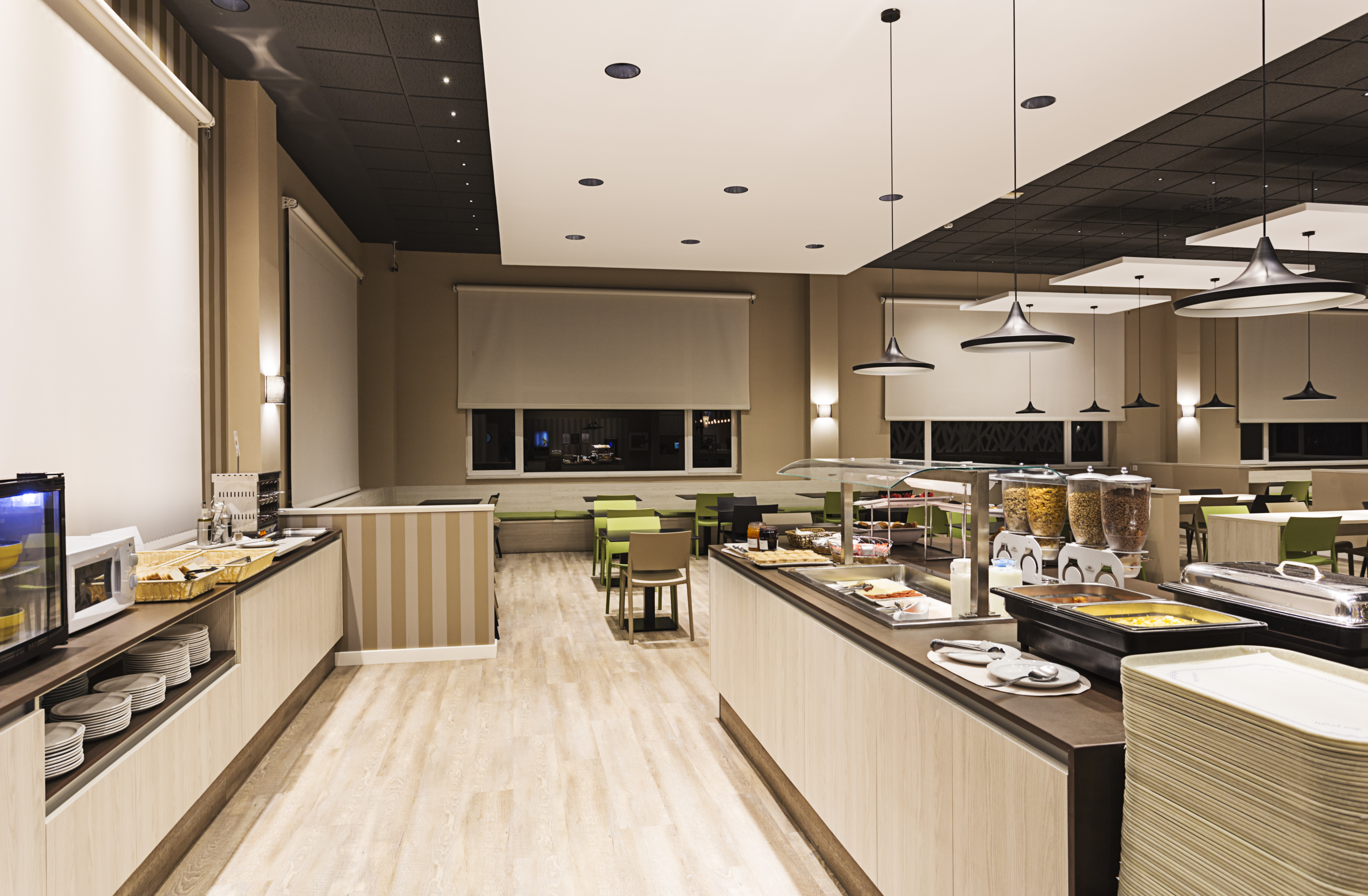 B&B HOTEL Alicante Over view