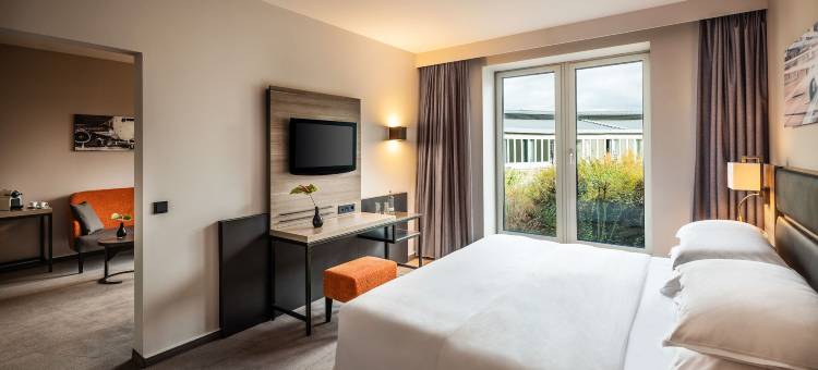杜塞尔多夫机场喜来登酒店(Sheraton Duesseldorf Airport Hotel)图片