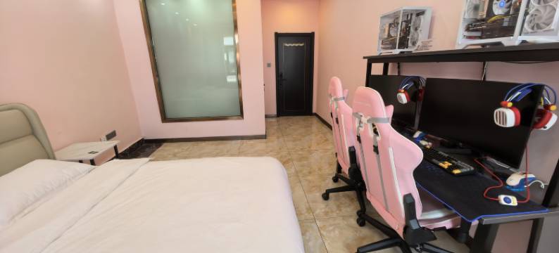 依安摩高电竞酒店图片