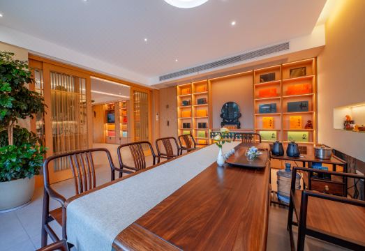 Wuyi Mountain Wangjing Resort HotelHotel Overview