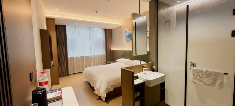 阳光PLUS酒店(大荔县医院洛滨大道店)图片