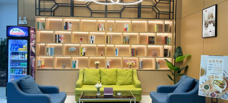 猫猫屋智慧酒店(泰州姜堰步行街时代广场店)图片