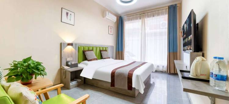 都市118·精选酒店(华阴高铁站店)图片