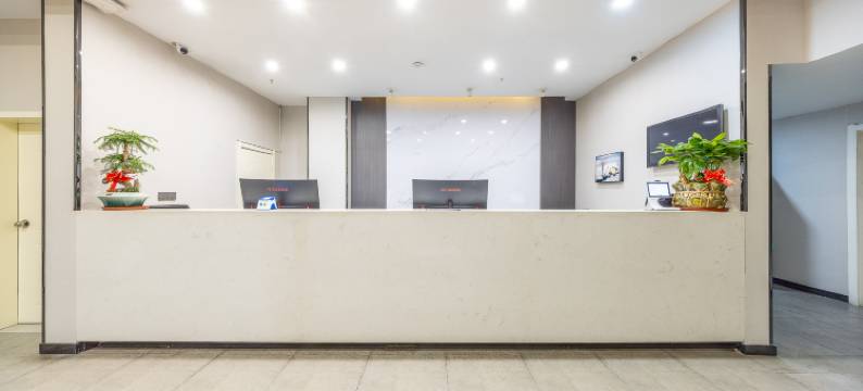 青枫酒店(西宁大新街夜市莫家街店)图片