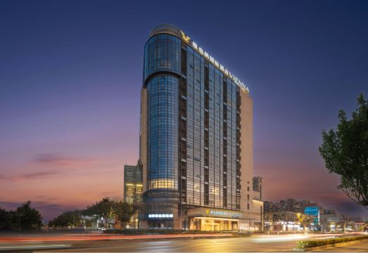 Vienna International Hotel (Shanghai National Exhibition and Convention Center Cao'an Road) Hotel Overview