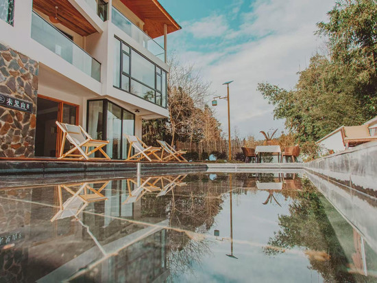 九皇山未见山民宿