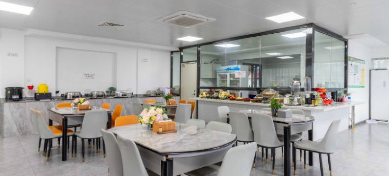 西双版纳景洪橡泰大酒店(民族风情园店)图片