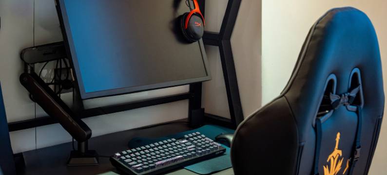 无双电竞酒店(乌鲁木齐西山西街店)图片