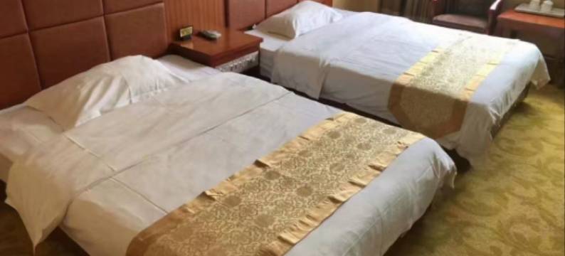 西双版纳锦怡大酒店图片