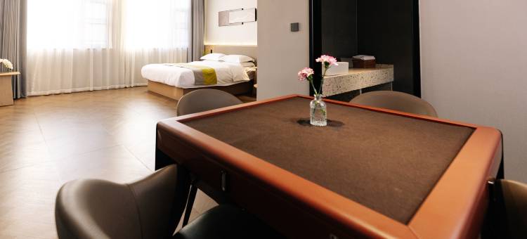 橙子臻品酒店(宝丰长途汽车站店)图片