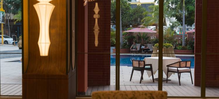 明宇丽呈阿德缦酒店(西双版纳景洪曼弄枫勐泐大佛寺店)图片