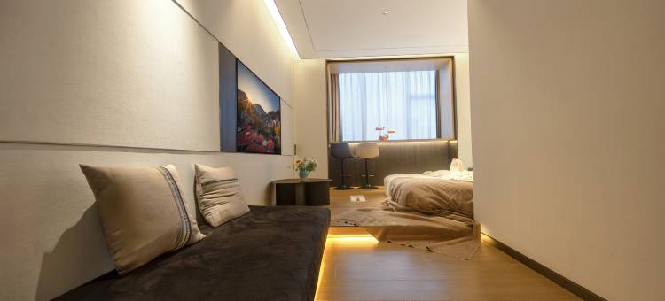 华锦大酒店(怀集高铁站粤运汽车站店)图片