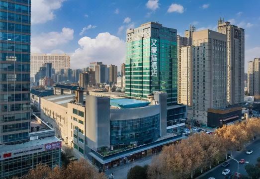 艾豪森酒店（西安凤城二路青少年中心地铁站店）外景图