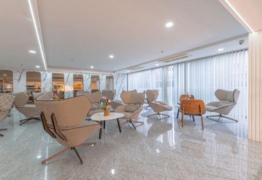 ELONG WG INTERNATIONAL HOTEL(Pattaya Jomtien Beach Branch) Hotel Overview