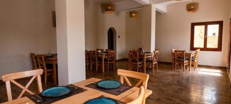 阿扎德西瓦酒店(Azad Siwa Hotel)图片