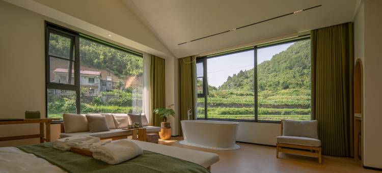 隐居乡里左手香民宿图片