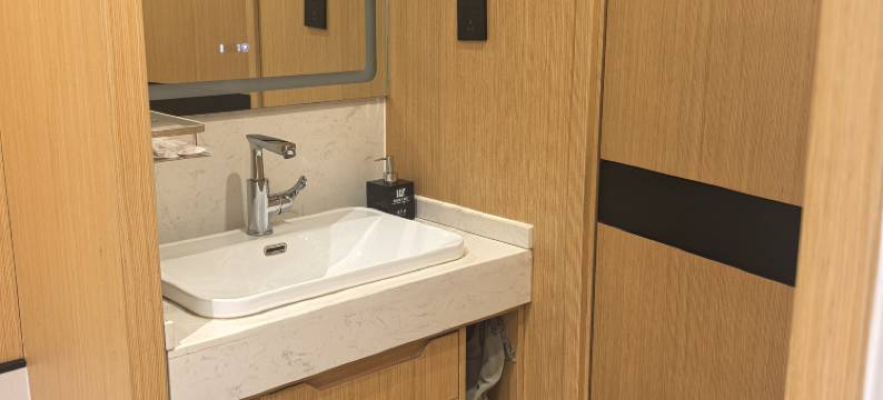 子长瓦窑堡大酒店(开元广场店)图片