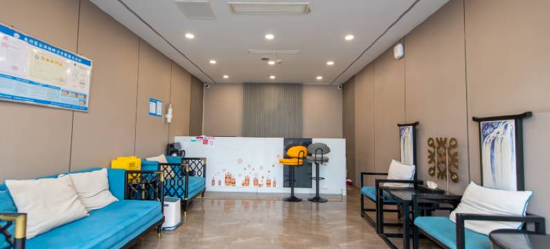 Li好酒店(重庆永川高铁东站店)图片