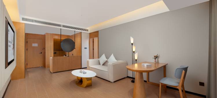 玛多伦酒店(昭觉火把广场店)图片