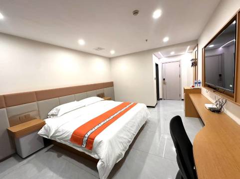 石楼龙泽苑酒店