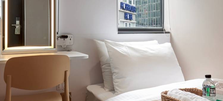 铂泊客女士馆图片