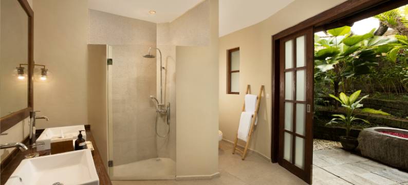 蒂尔塔达里别墅-由纳库拉酒店管理(Villa Tirtadari by Nakula)图片