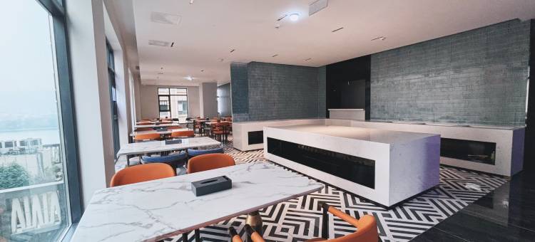 华旅酒店(长沙五一广场IFS国金中心店)图片