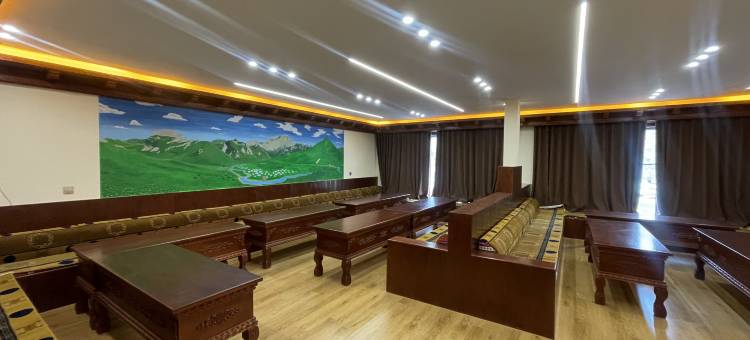 那木塞宝仓精品酒店图片