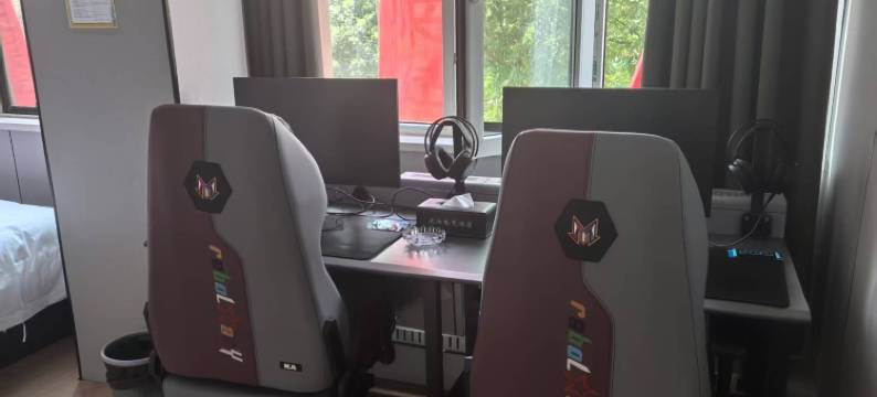 元泊电竞酒店图片