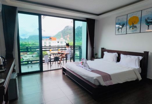 Vang Vieng Topview HotelHotel Overview