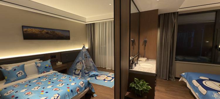 星穹秘境品质酒店(冷湖镇店)图片