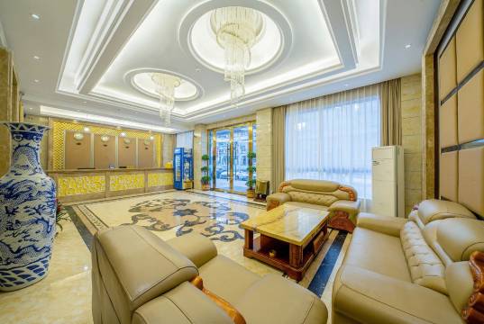 新干灯饰城大酒店(吉安新干站店)