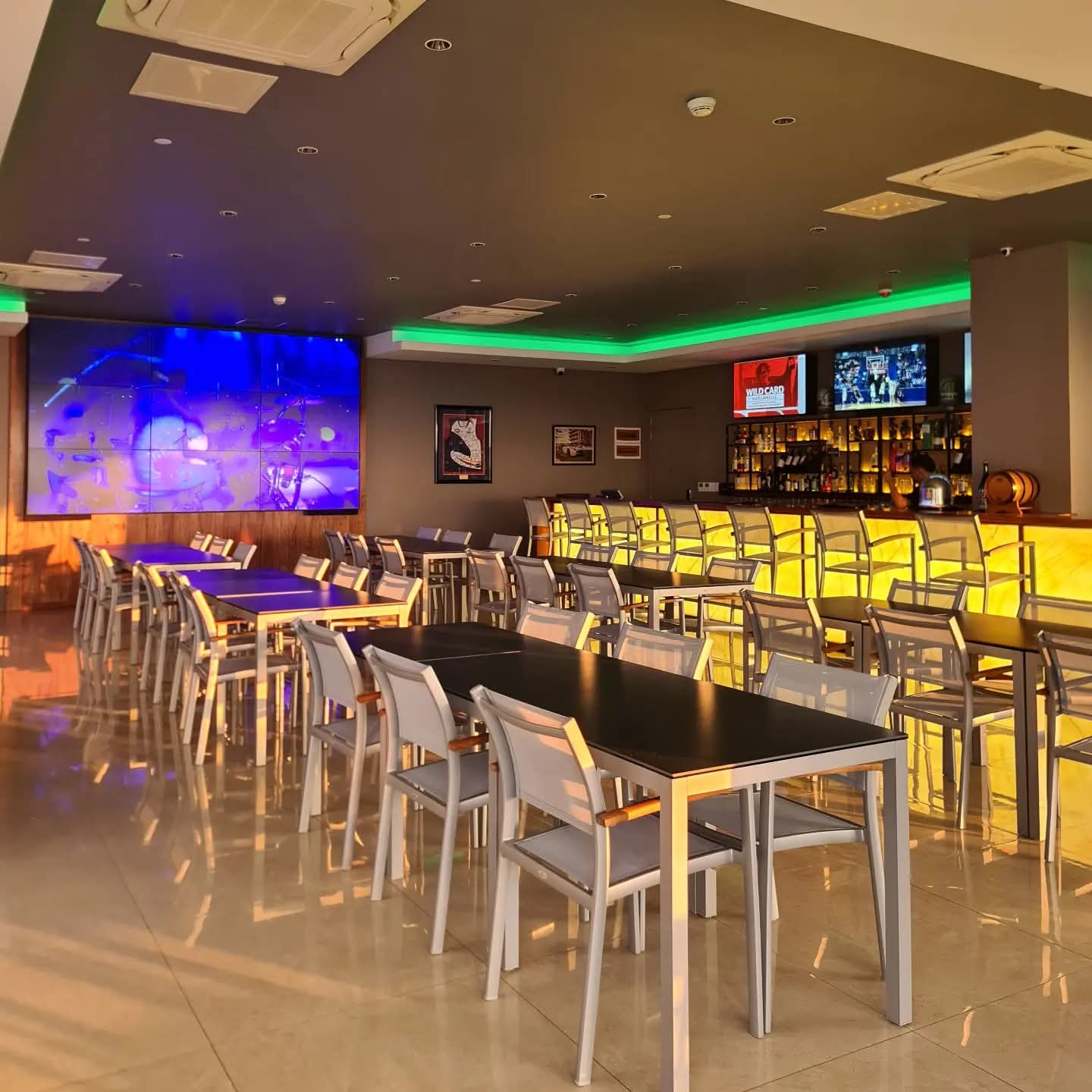 Awesome Hotel Over view