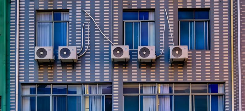 安逸·影院酒店(南昌职业大学赣电九方荟店)图片