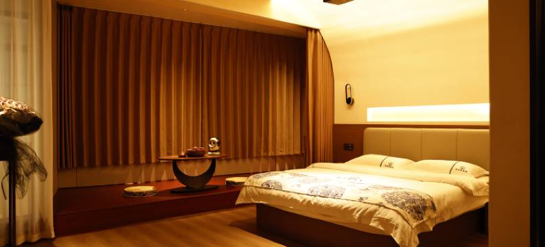 沐子轩民宿(景德镇人民广场陶阳里店)图片