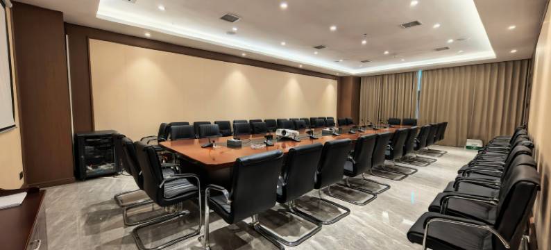 华冠国际酒店(女排基地店)图片