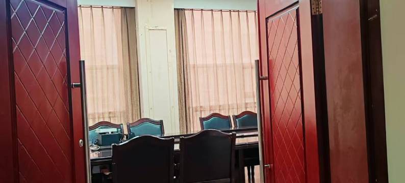 射洪麦加大餐厅住宿图片