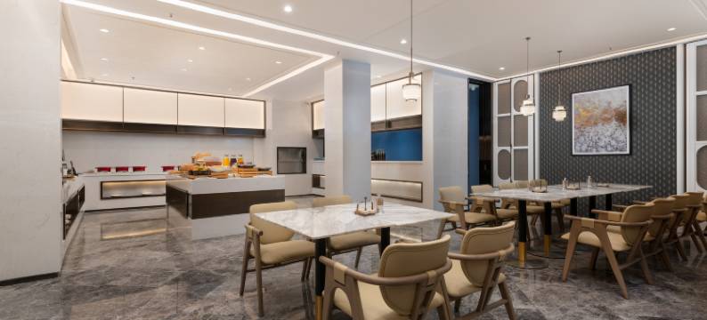 无锡东亭八佰伴中心美仑酒店图片