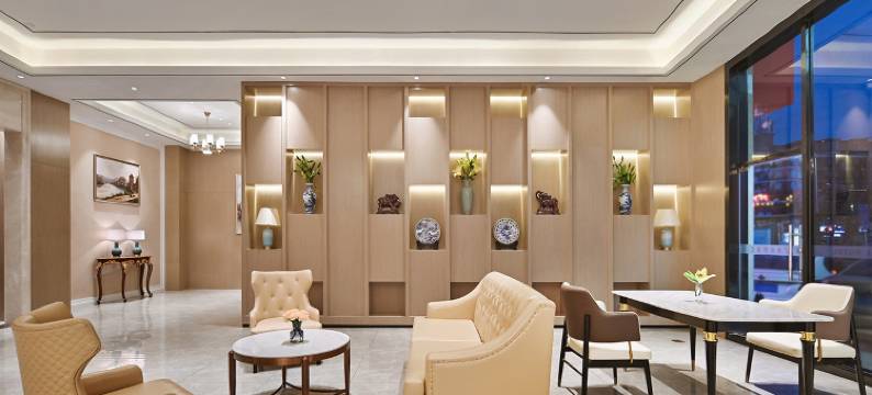 维也纳酒店(深圳国际会展中心沙蚝地铁站店)图片