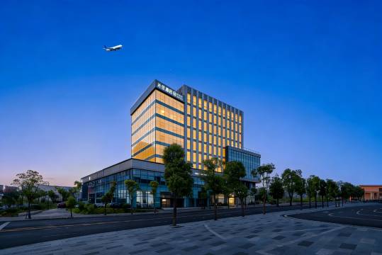 沁住酒店(重庆创意公园上湾路地铁站店)