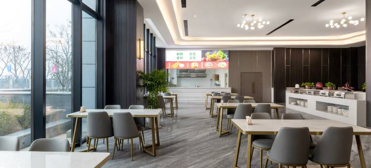 广龙国际酒店(枣阳高铁站店)图片