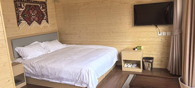 松涧小隐民宿(漫山花溪谷店)图片