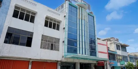 Townhouse Oak near Tugu Simpang Lima formerly GM Inn Hotel