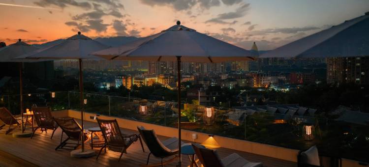 西双版纳景洪素隐伴山·全景Villa度假民宿图片